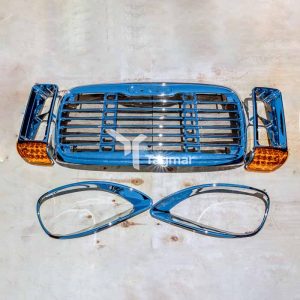 FREIGHTLINER CENTURY CLASS GRILL AND LIGHT BEZEL